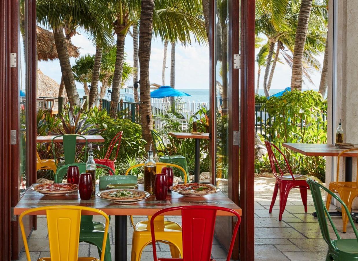 Cheeca Lodge & Spa Исламорада Екстериор снимка Restaurant at the beach