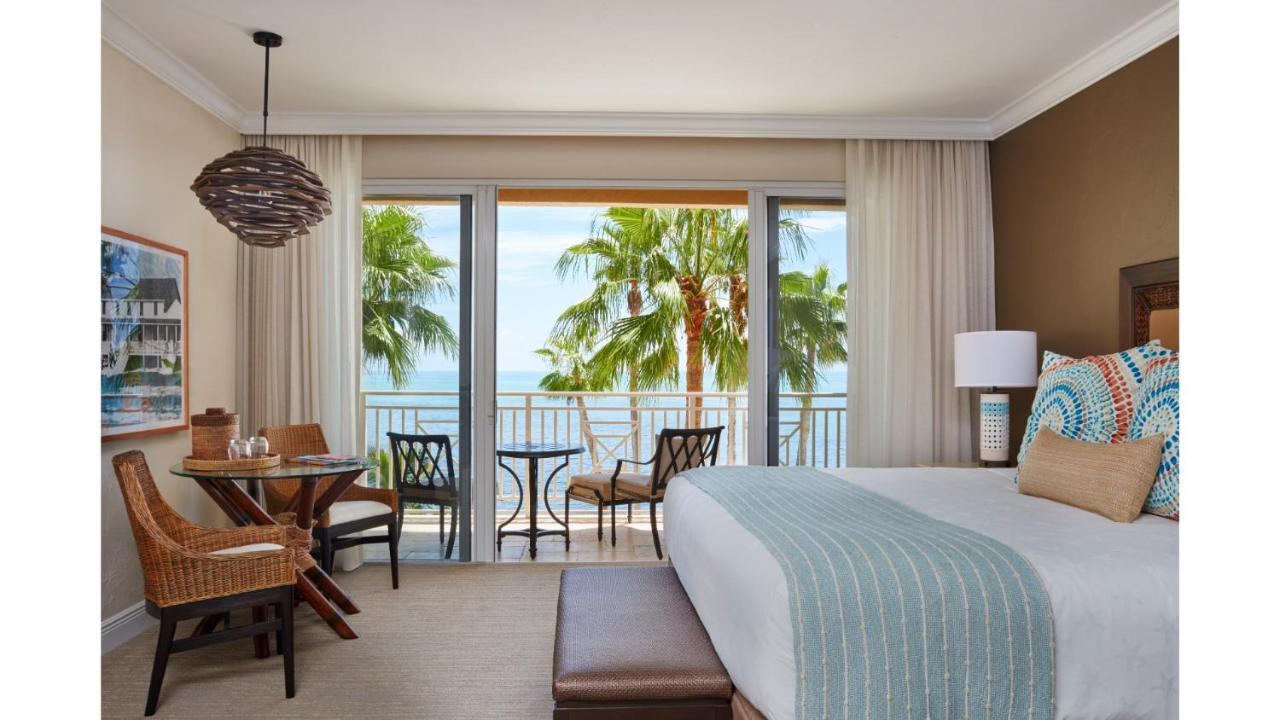 Cheeca Lodge & Spa Исламорада Екстериор снимка A guest room at the Hilton San Diego Bayfront